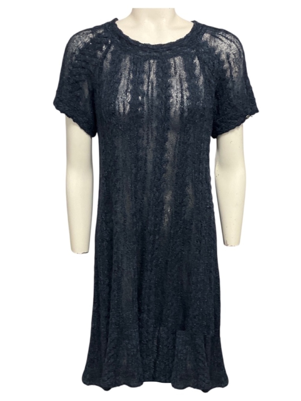 CHANEL NAVY BLUE SHORT SLEEVED ALPACA AND LINEN KNIT DRESS WITH CC LOGO PLATE
